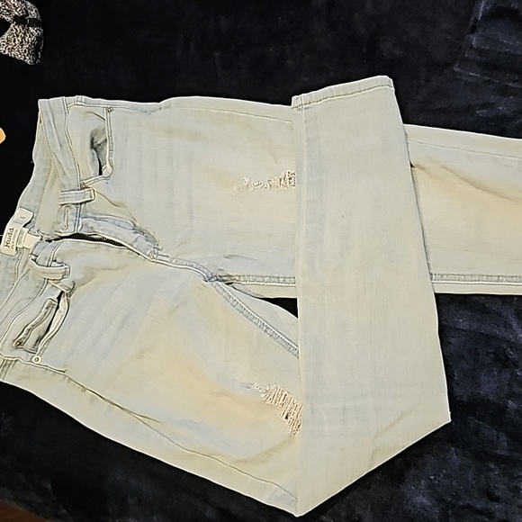 jeans - Picture 2 of 4